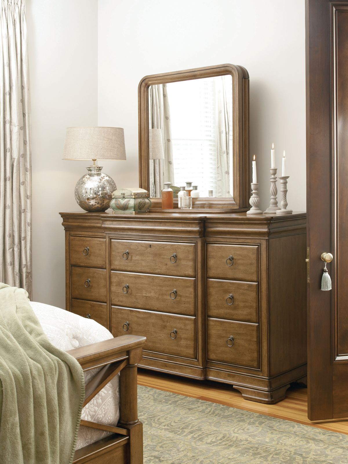 New Lou Dresser