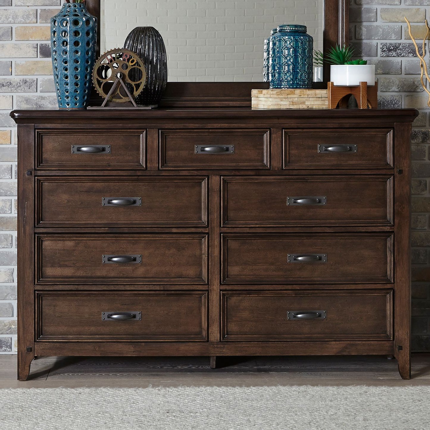 Saddlebrook 9 Drawer Dresser