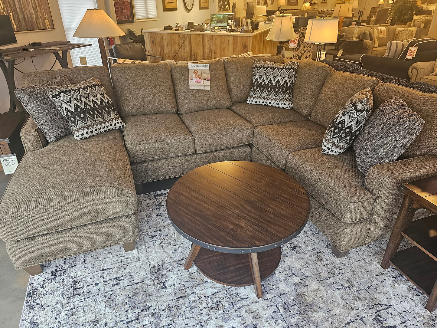 Sectional Sofa with Chaise